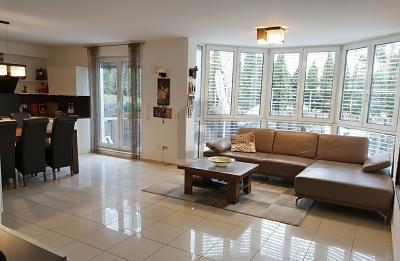 DESIGN TRIFFT AUF WOHNKOMFORT - Terrassenwohnung Sindelfingen Sindelfingen (Stadt) | Angebot:27005048