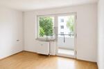 HELL & SOFORT BEZIEHBAR MIT SÜDBALKON - Etagenwohnung Reutlingen Sondelfingen | Angebot:27022773